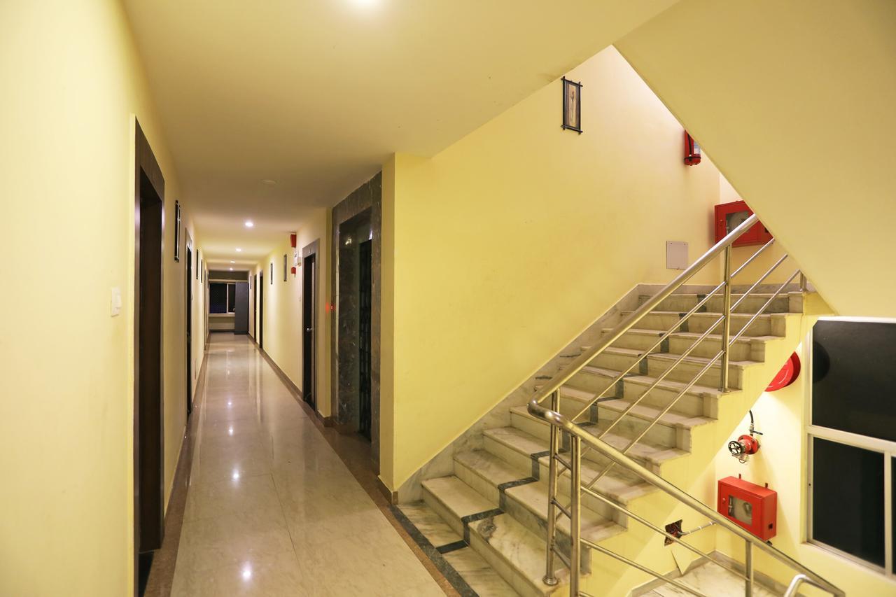 Oyo 15206 Hotel Sonar Gaon 푸리 외부 사진